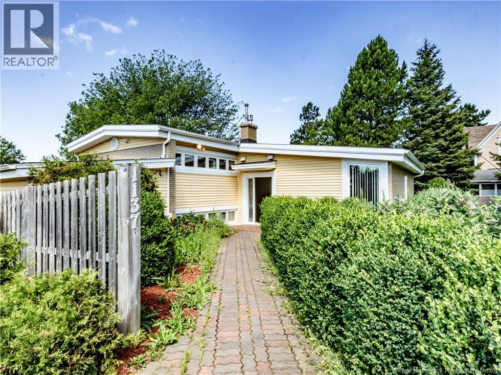 1137 Amirault - Image 27