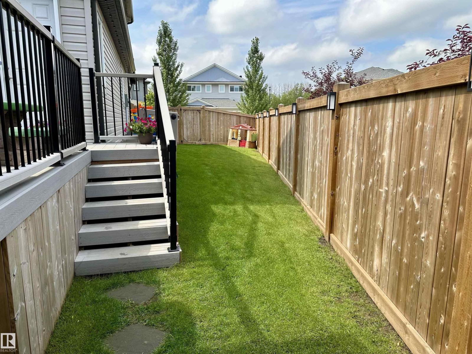 17359 49 ST NW NW - 7