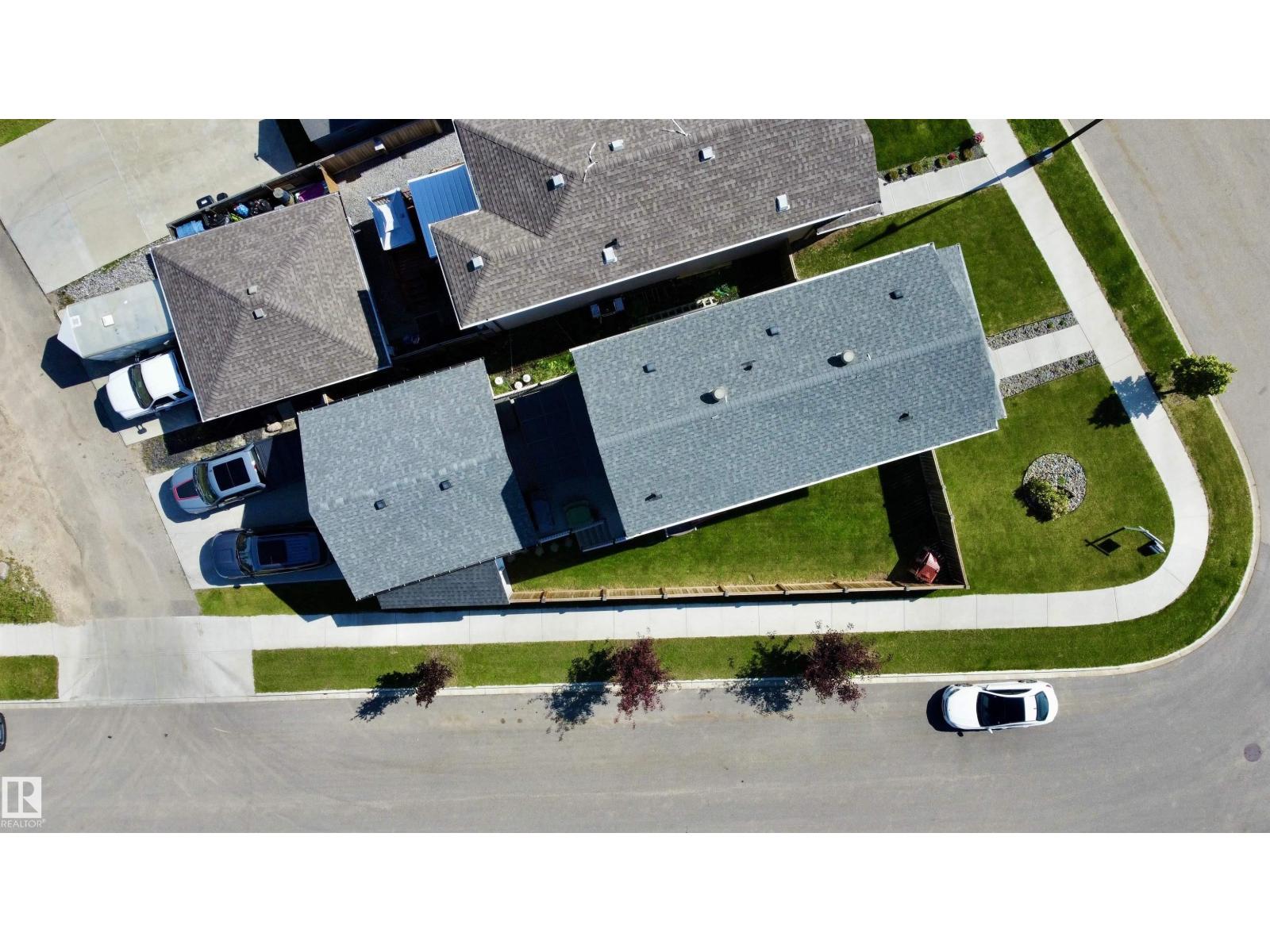 17359 49 ST NW NW - 4
