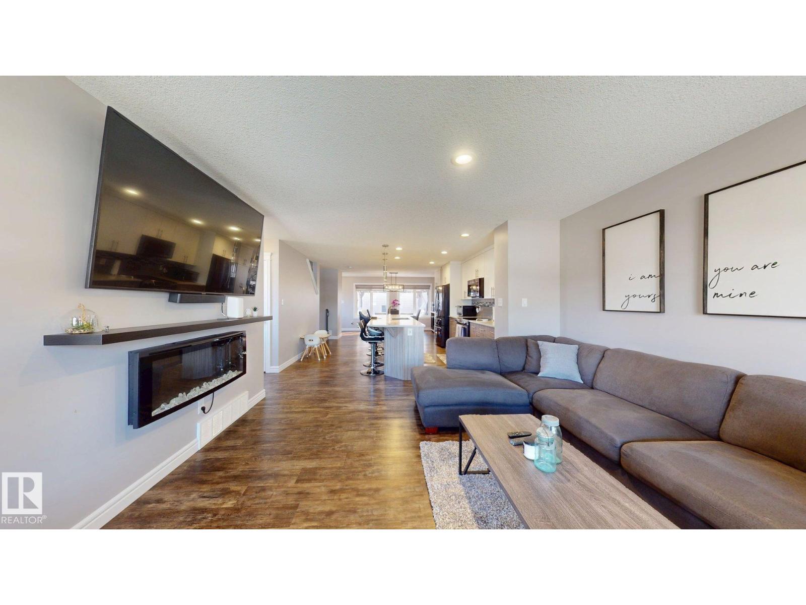 17359 49 ST NW NW - 10