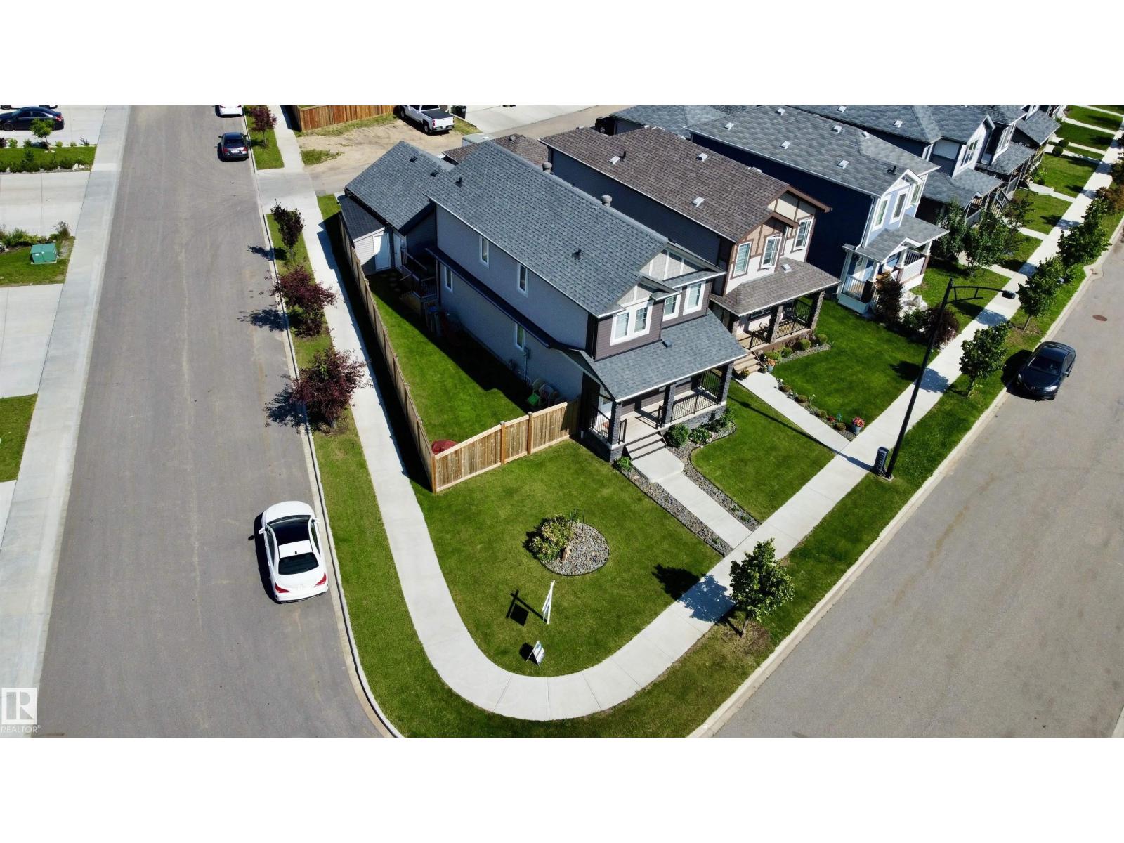 17359 49 ST NW NW - 41