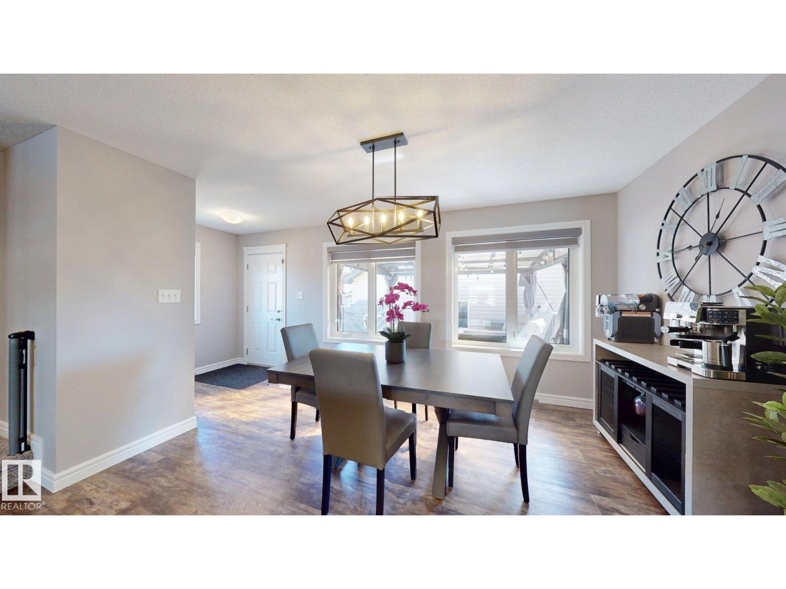 17359 49 ST NW NW - 21