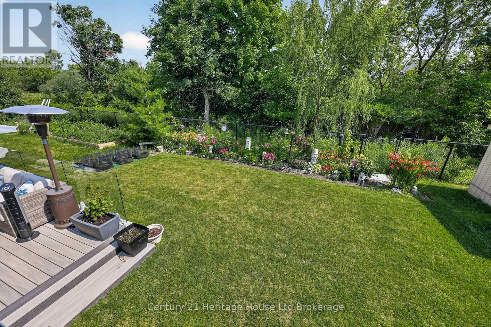 349 MASTERS DRIVE - Image 41