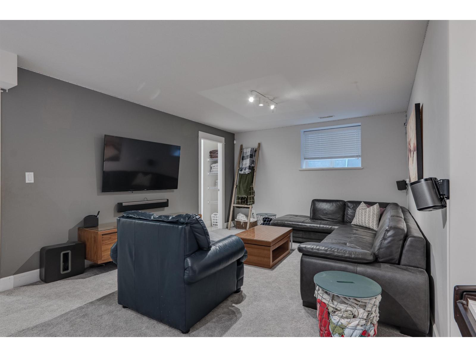 5 Bed, 4 Bath House for Sale in Langley – 20465 67B AVENUE, Langley – MLS# R3147892 - Image 36