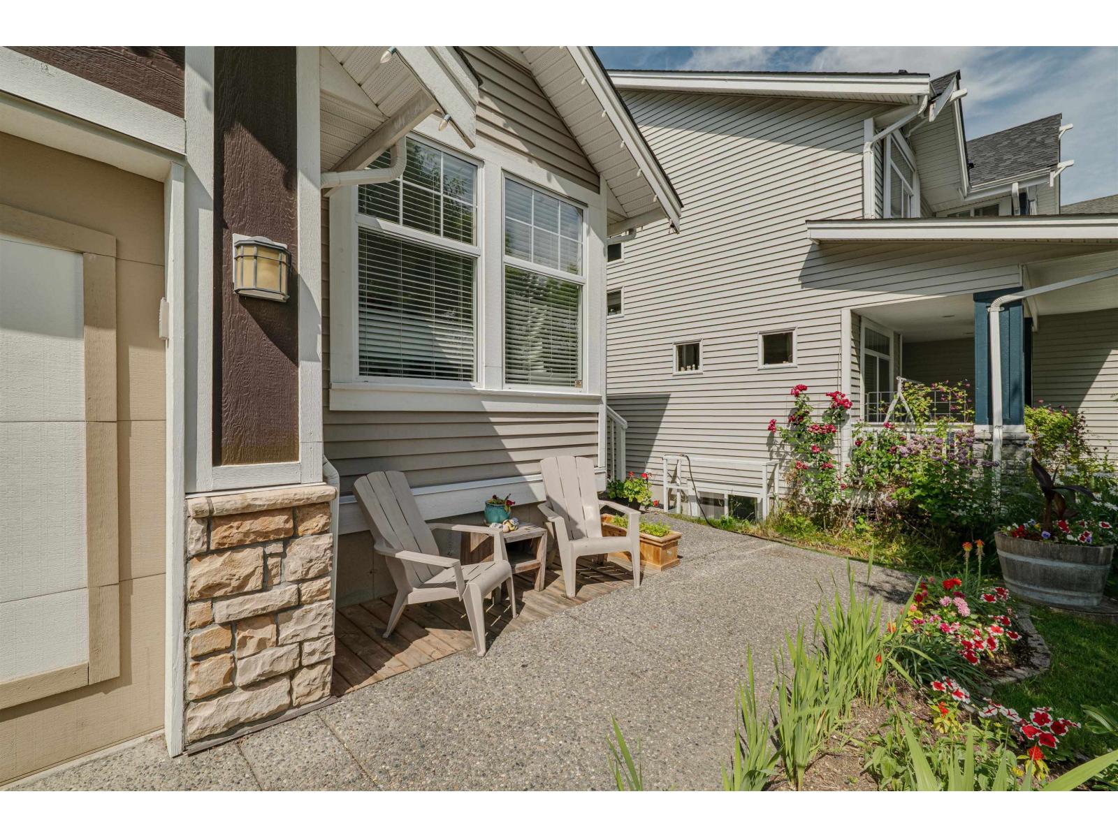 5 Bed, 4 Bath House for Sale in Langley – 20465 67B AVENUE, Langley – MLS# R3147892 - Image 3