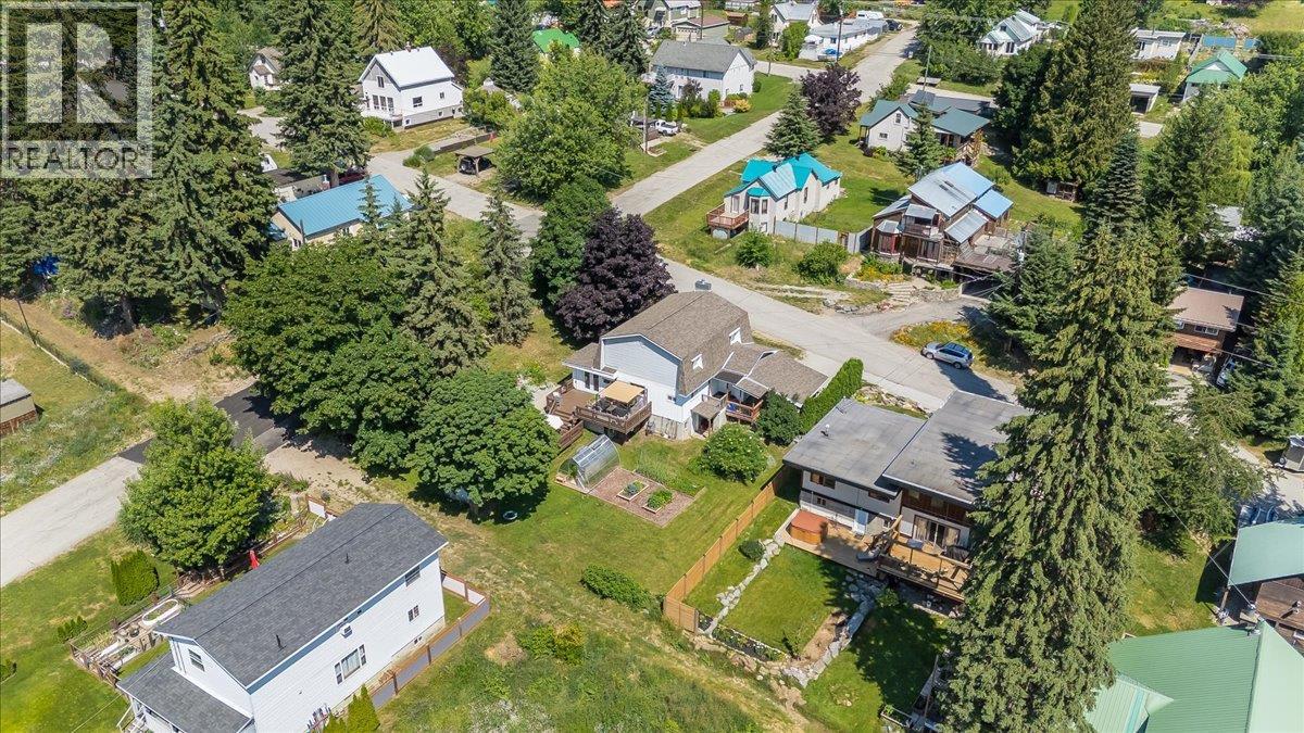 1517 Kootenay Avenue, Rossland