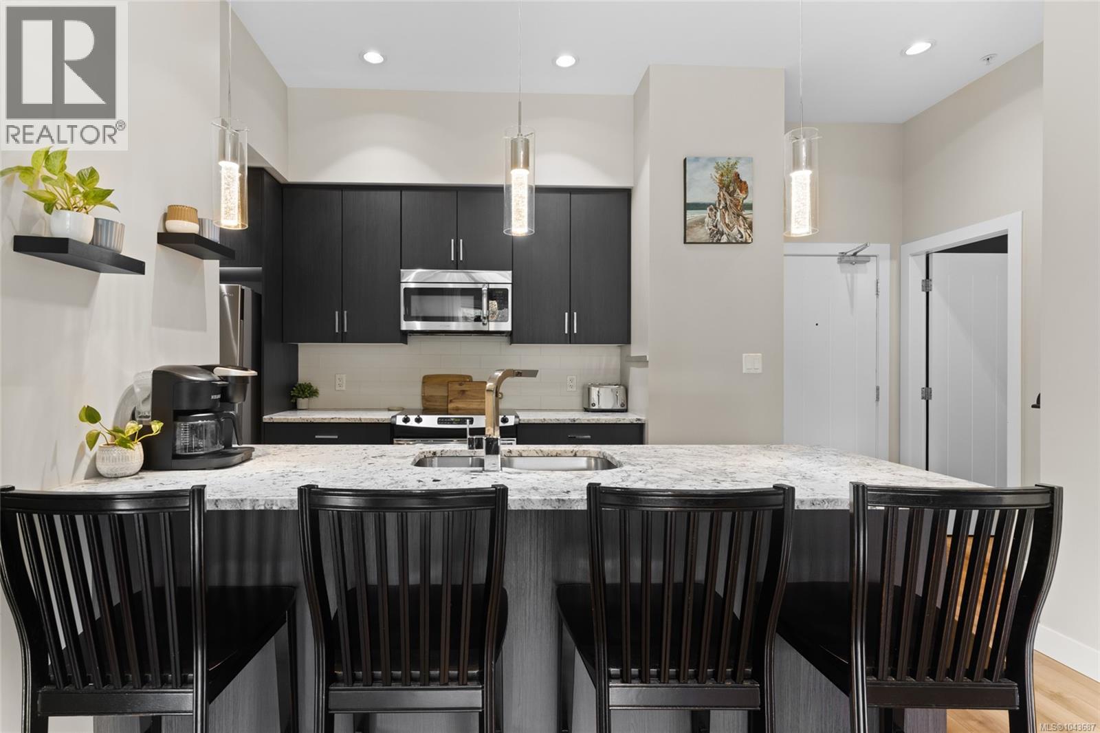 #417 2655 Sooke Rd - 6