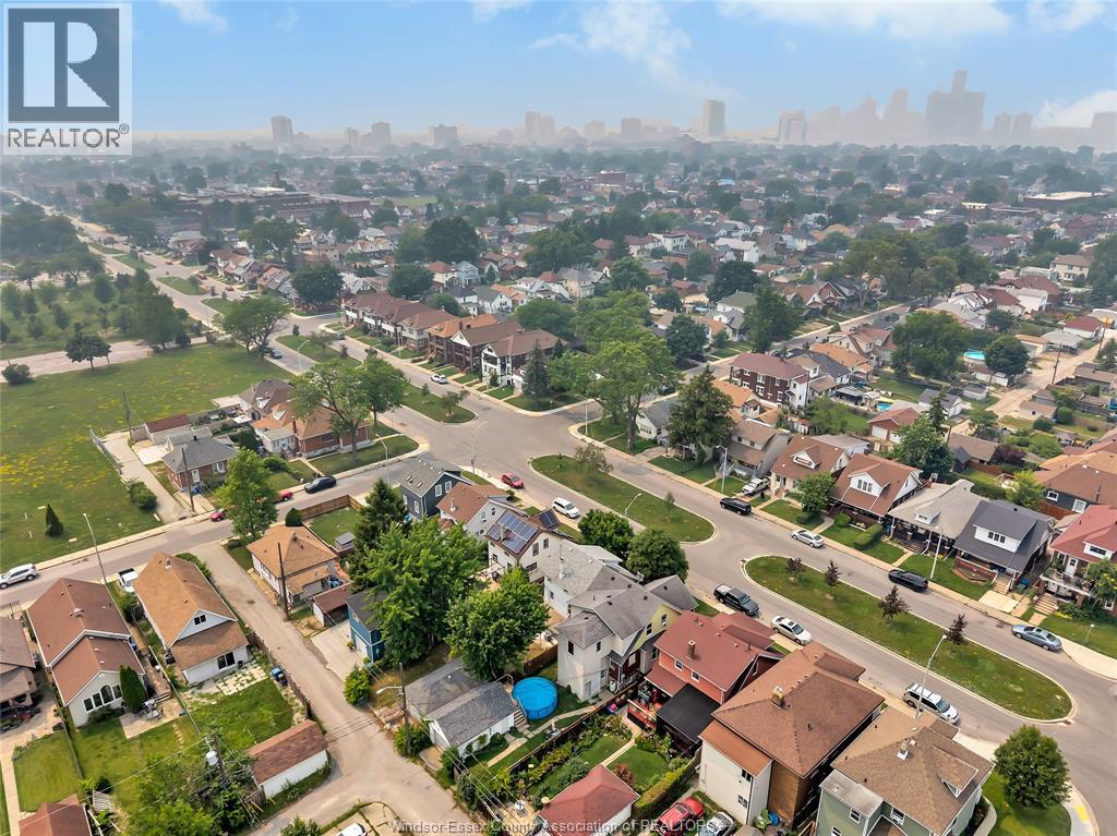 1245 GILES BOULEVARD East - 37