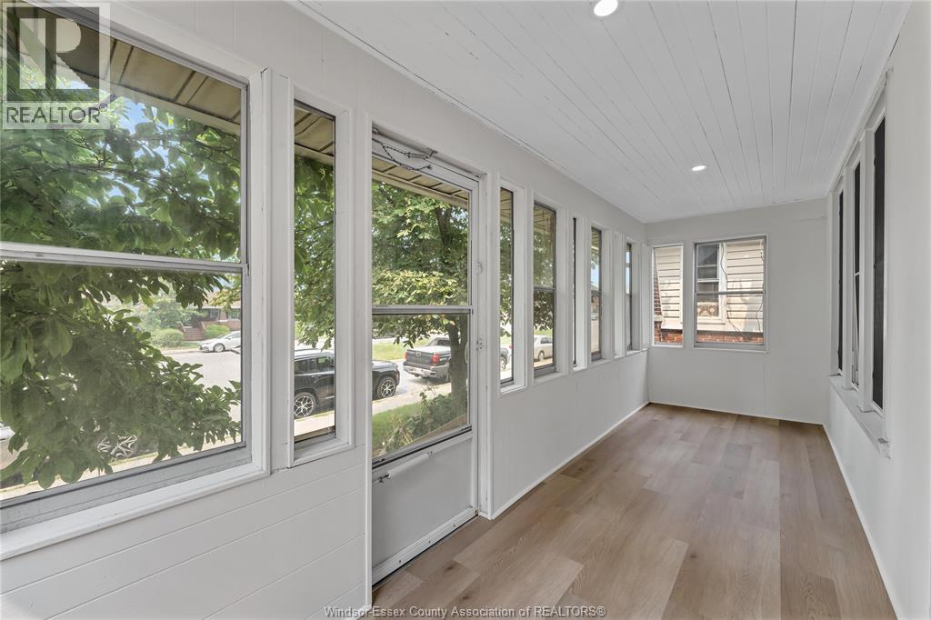 1245 GILES BOULEVARD East - 5