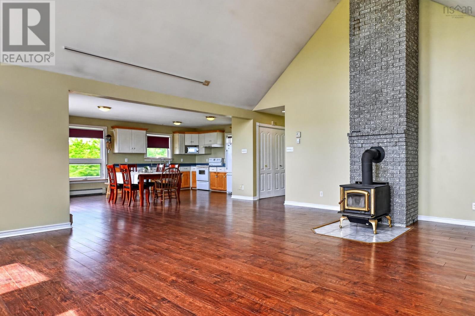 2420 Coxheath Road - 15