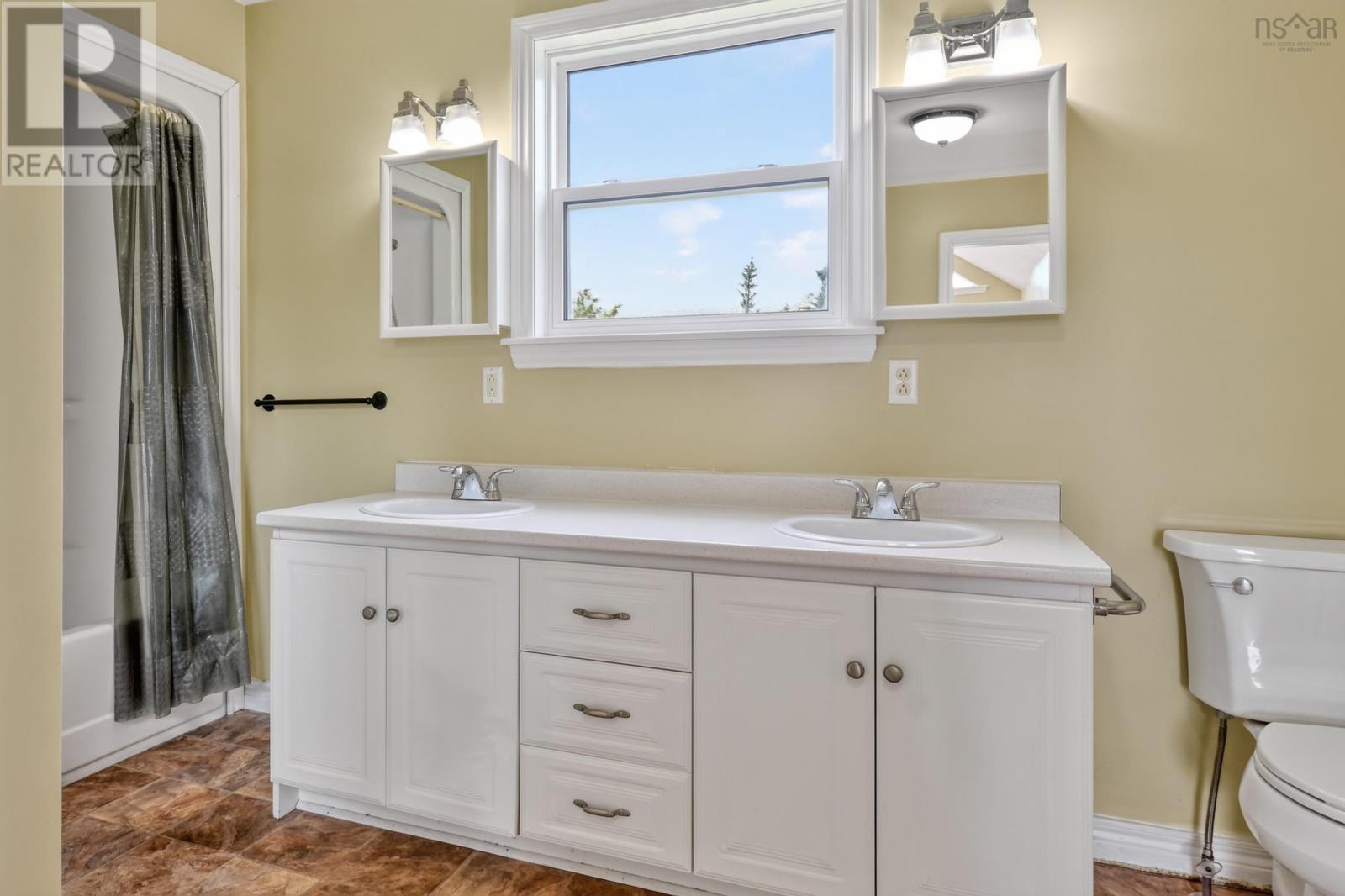 2420 Coxheath Road - 22