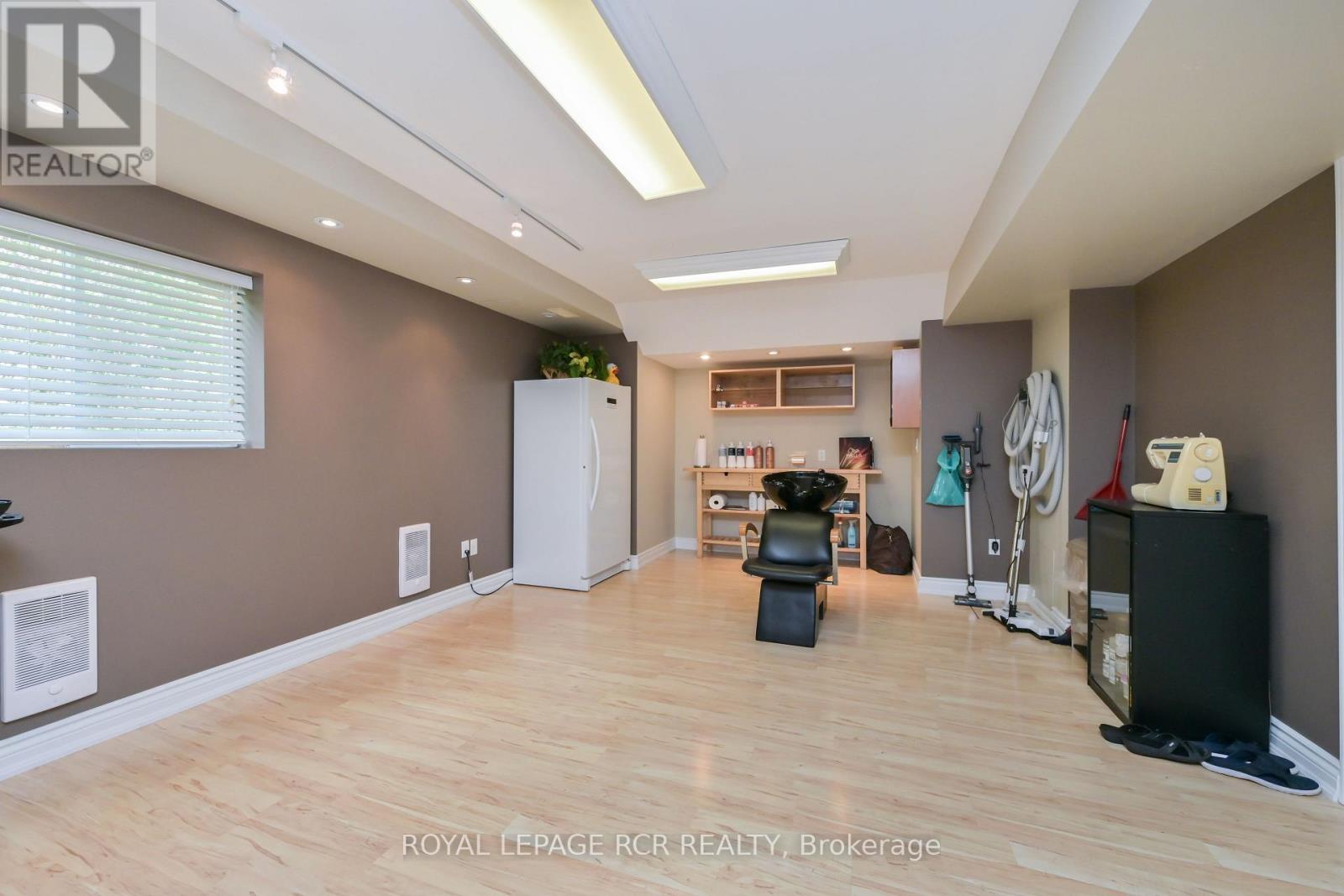 27 ISLAND LAKE ROAD - 28