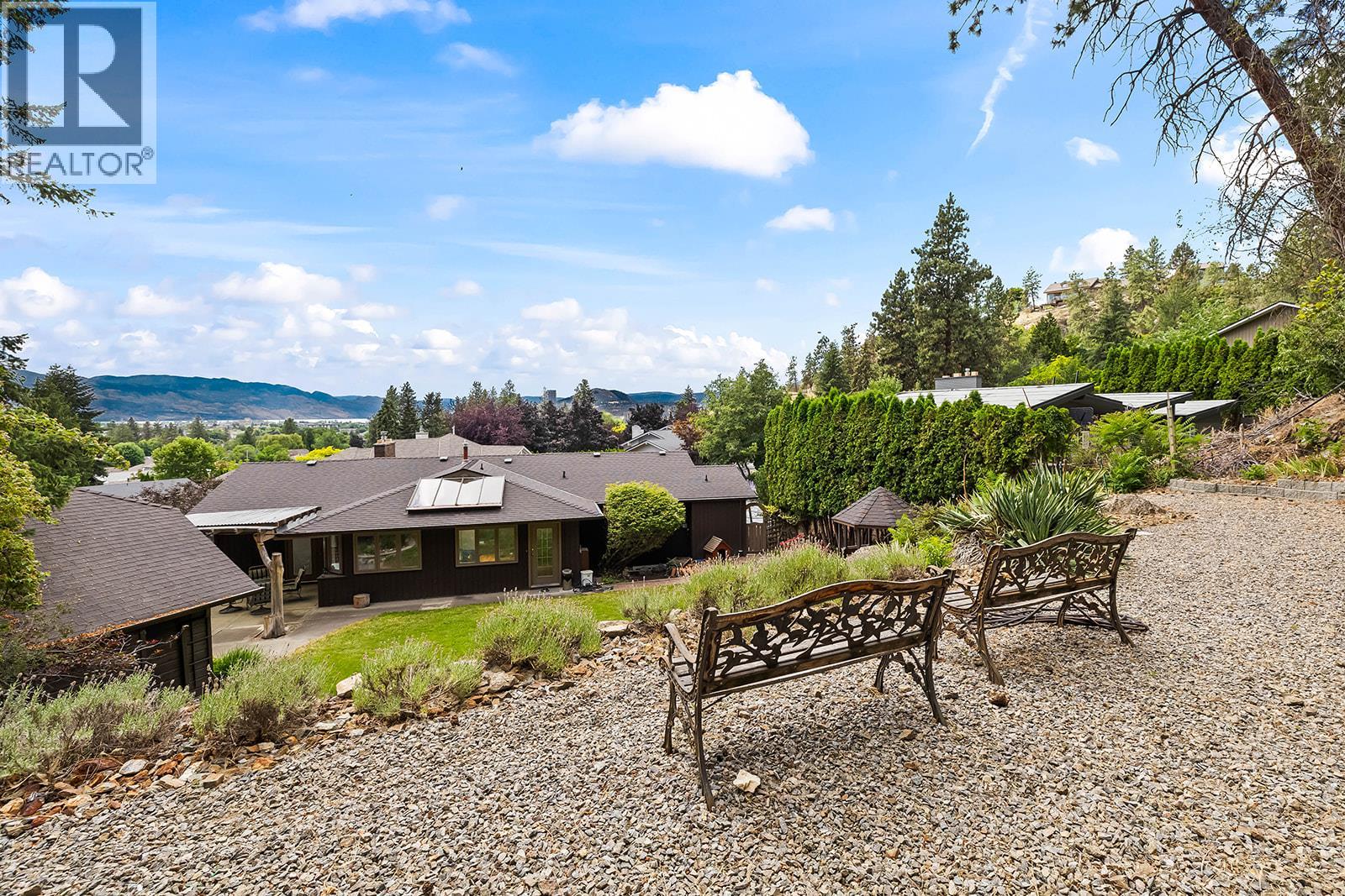 951 Montcalm Drive - 64