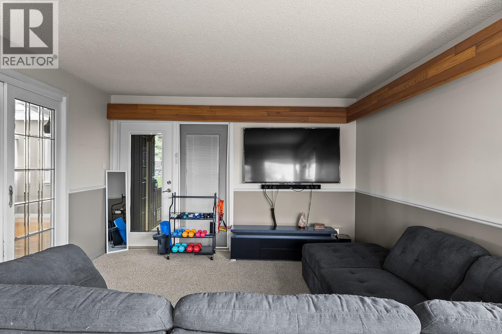 951 Montcalm Drive - 9