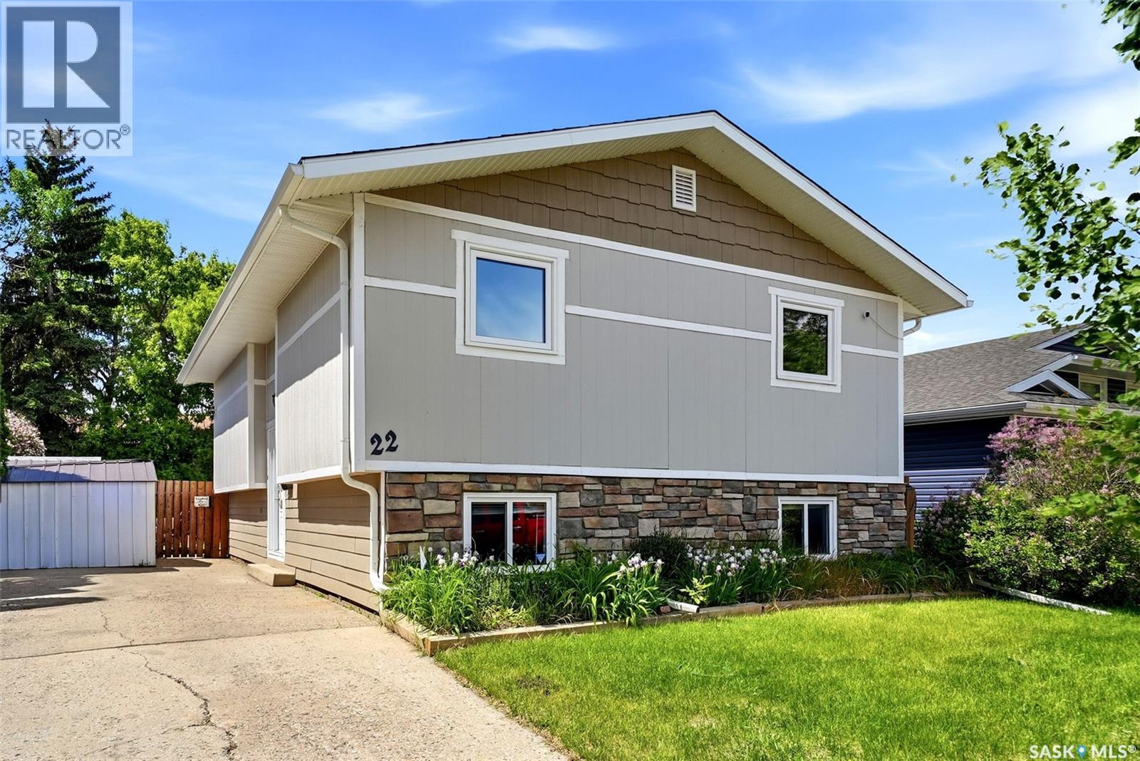 22 Salemka CRESCENT - 2