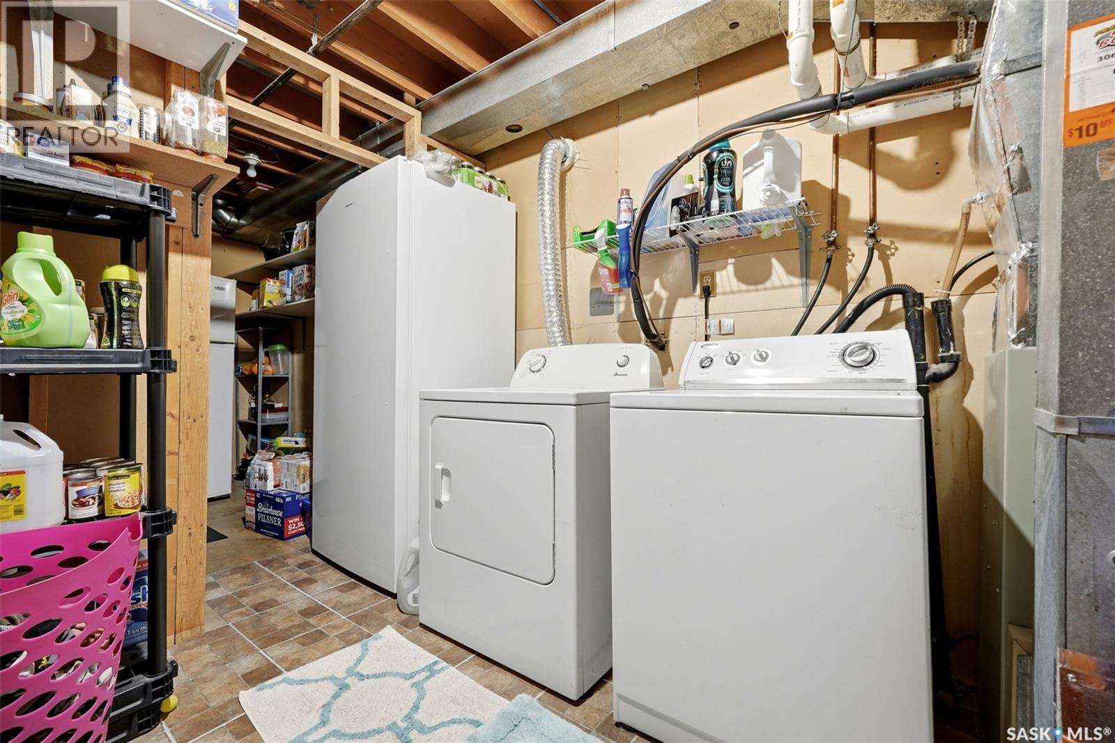 22 Salemka CRESCENT - 25