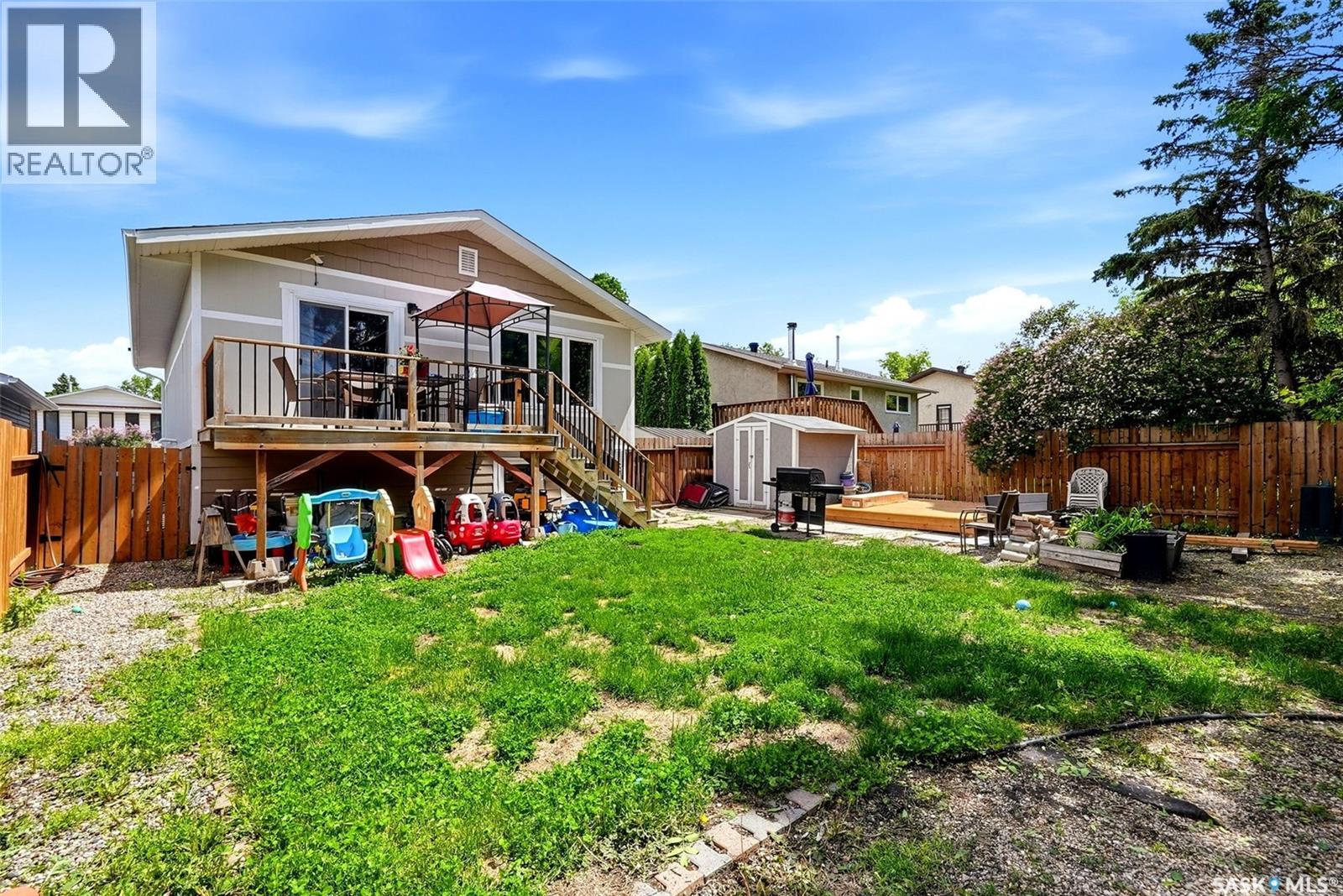 22 Salemka CRESCENT - 32