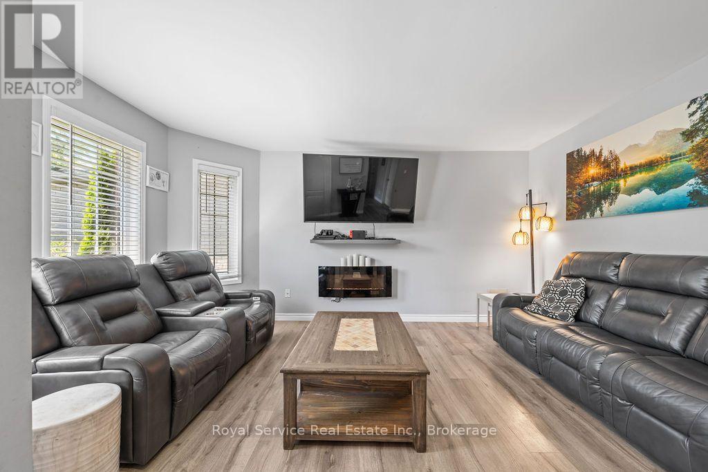 1104 TILLISON AVENUE - 11
