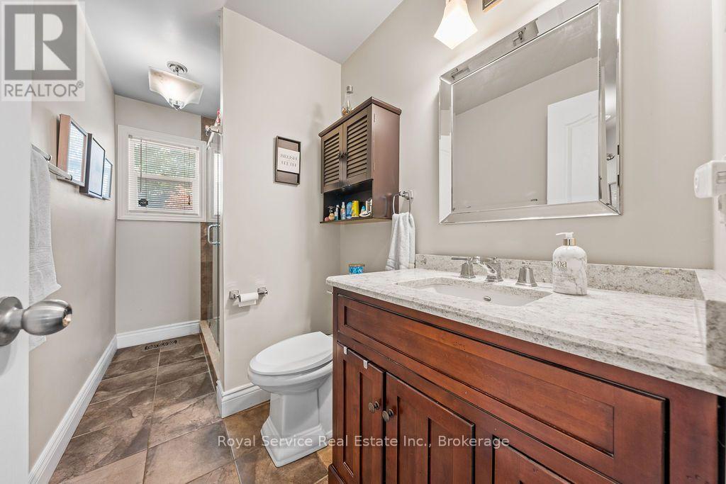 1104 TILLISON AVENUE - 21