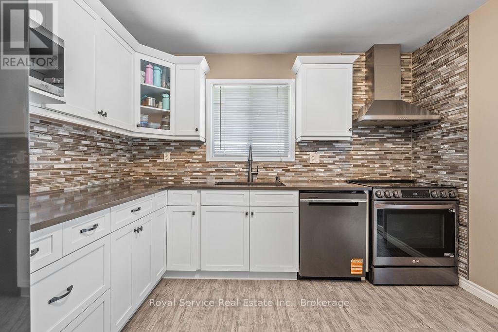 1104 TILLISON AVENUE - 25