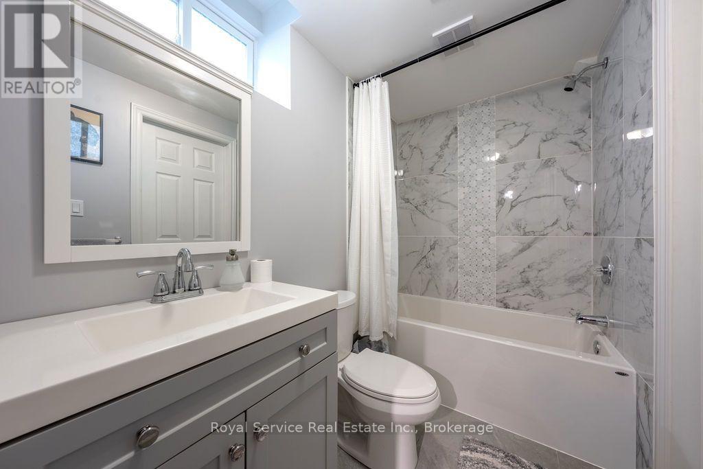 1104 TILLISON AVENUE - 35