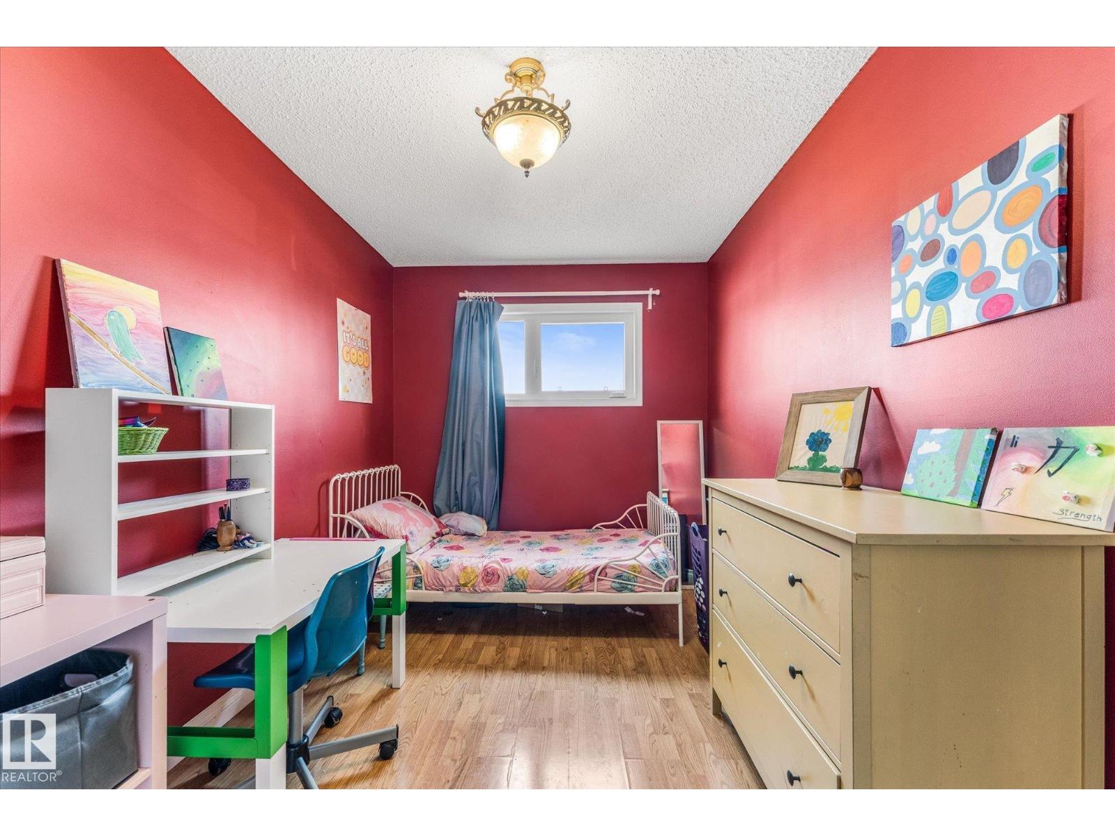 4627 10A AV NW - 22