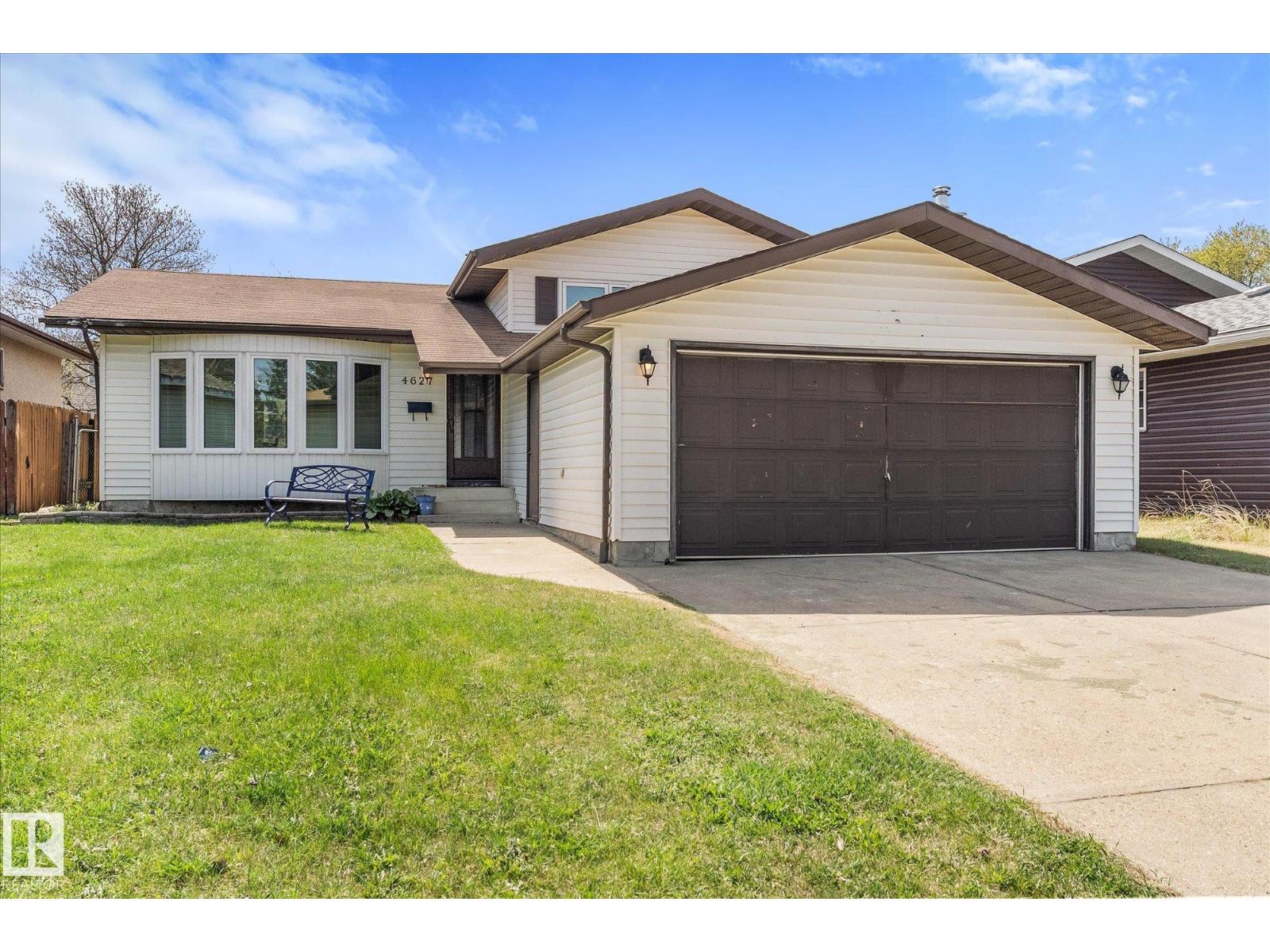 4627 10A AV NW - 34