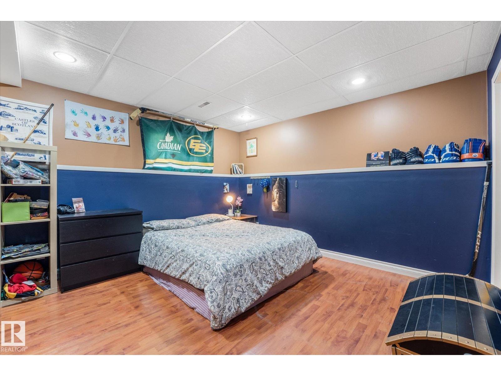 4627 10A AV NW - 28