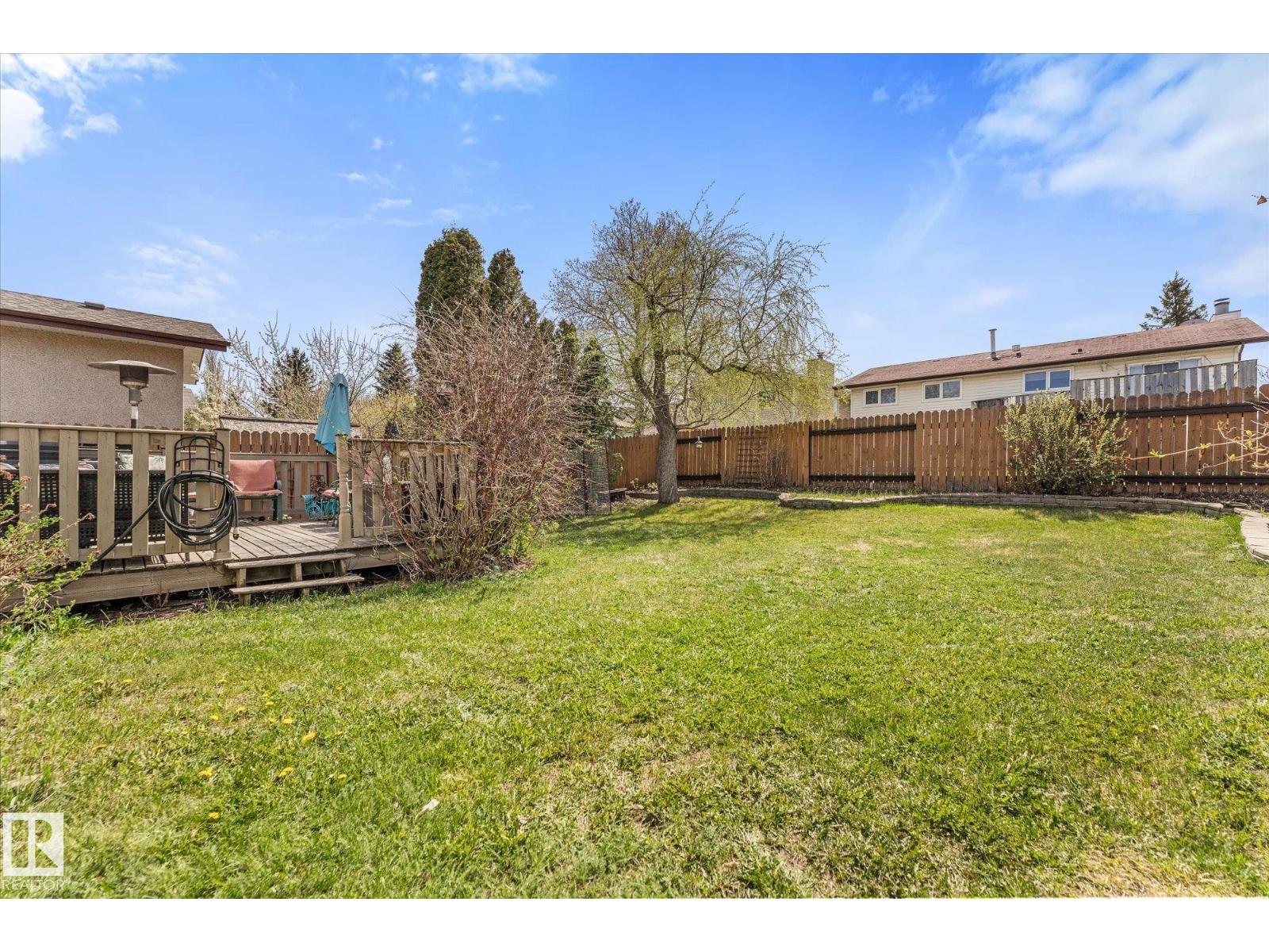 4627 10A AV NW - 40