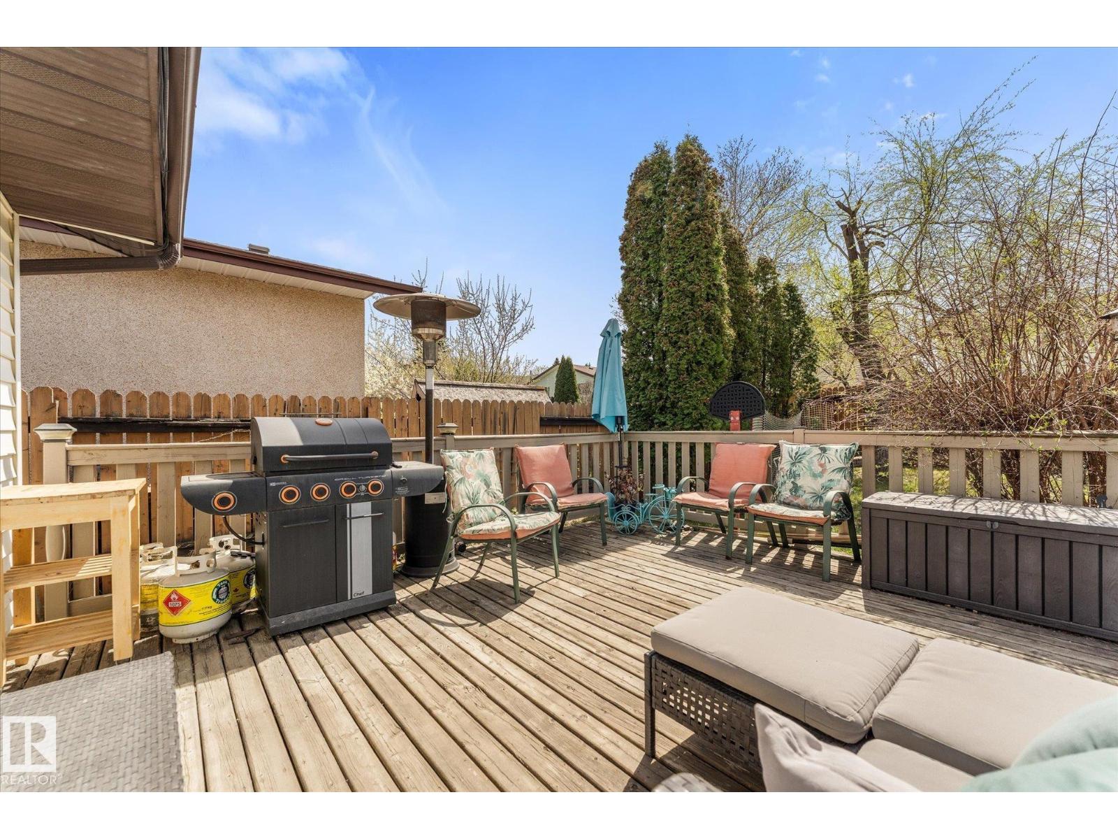 4627 10A AV NW - 37