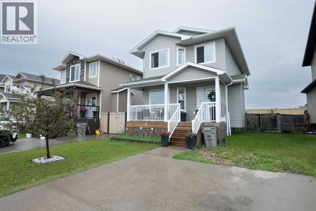 7406 91 Street - 1