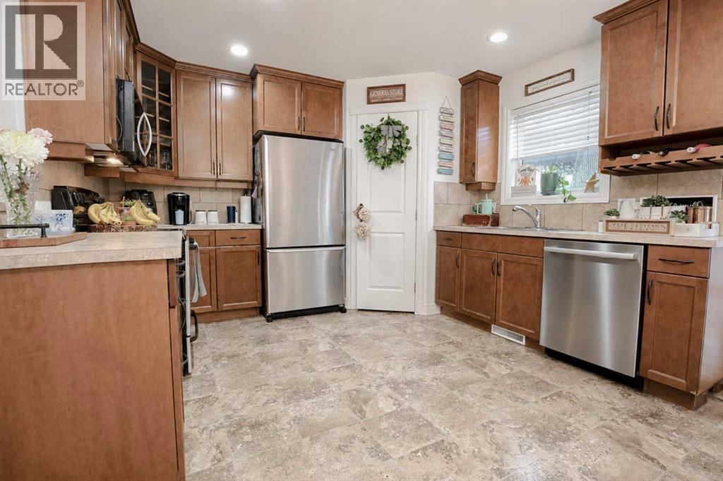 7406 91 Street - 7