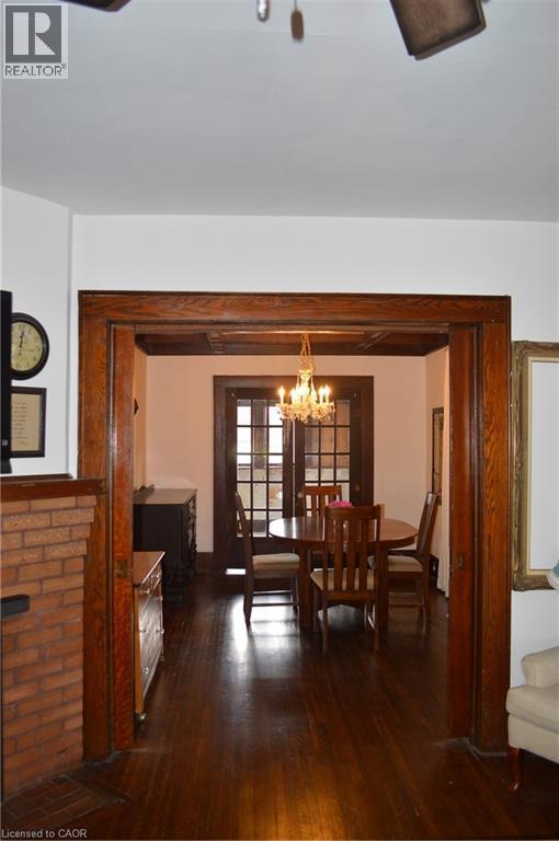 73 TALBOT Street S - 11