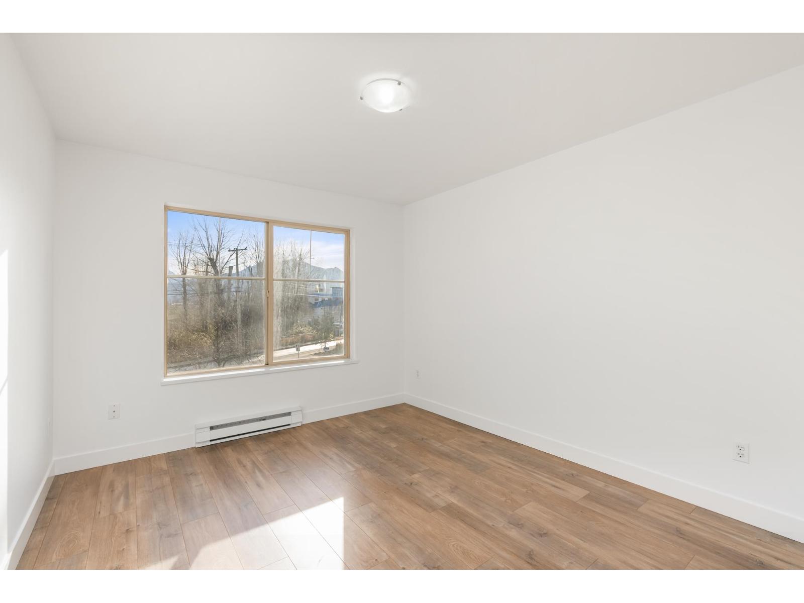 203 45561 YALE ROAD, Chilliwack Proper South, Chilliwack