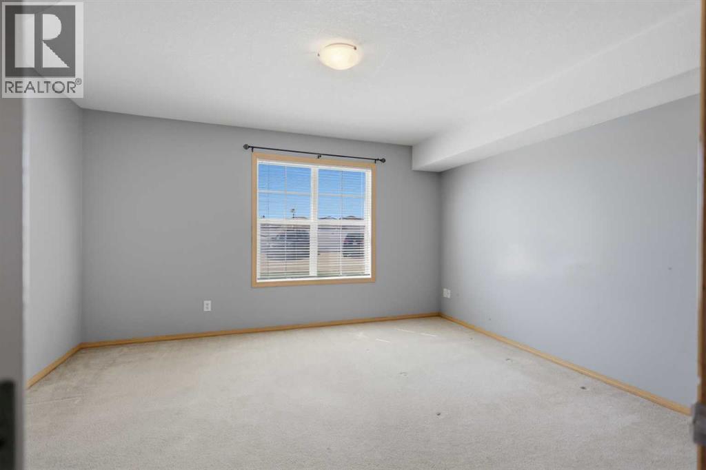 #48 33 Jennings Crescent - 13