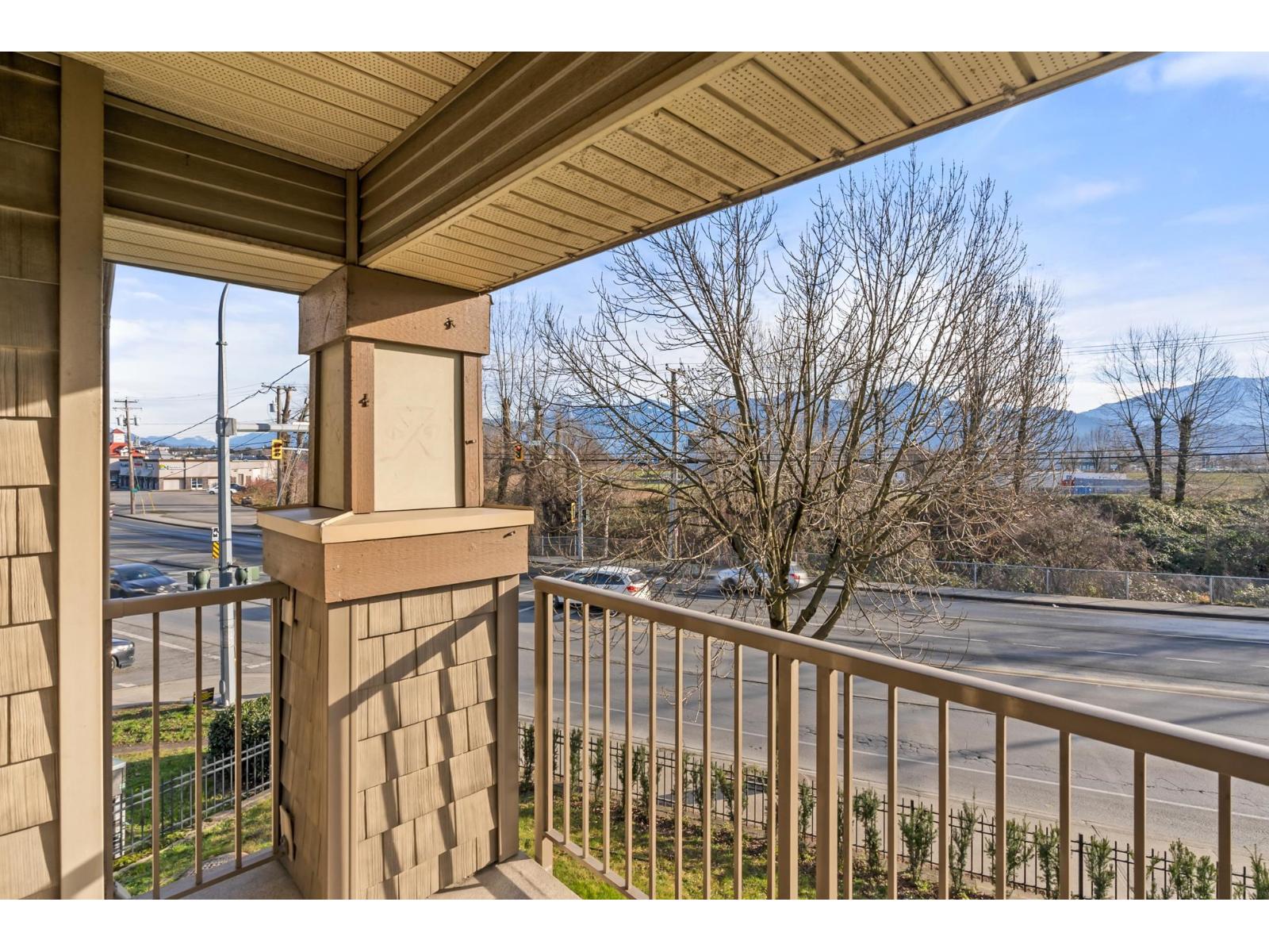 203 45561 YALE ROAD, Chilliwack Proper South, Chilliwack