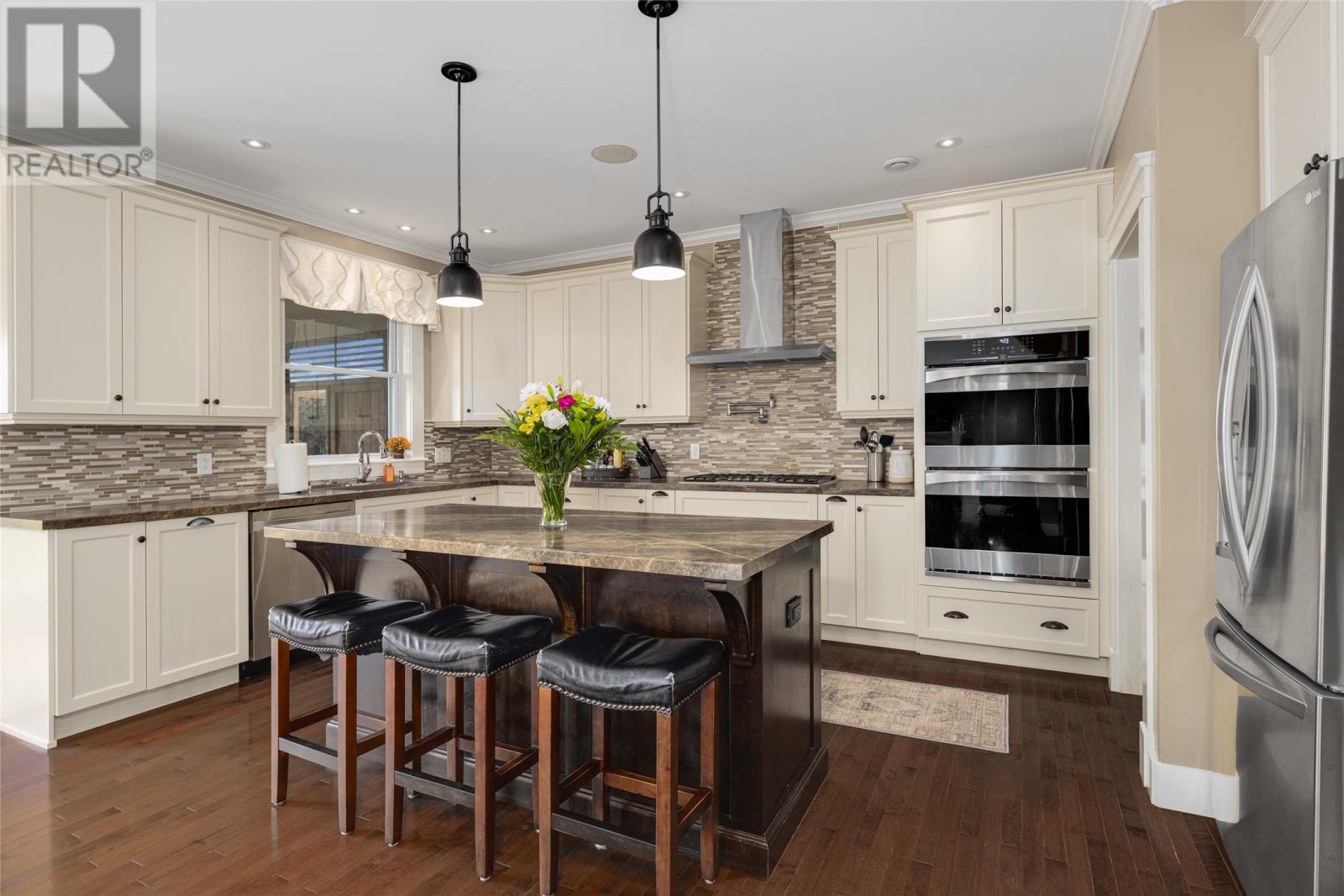15 Flora Drive - 12