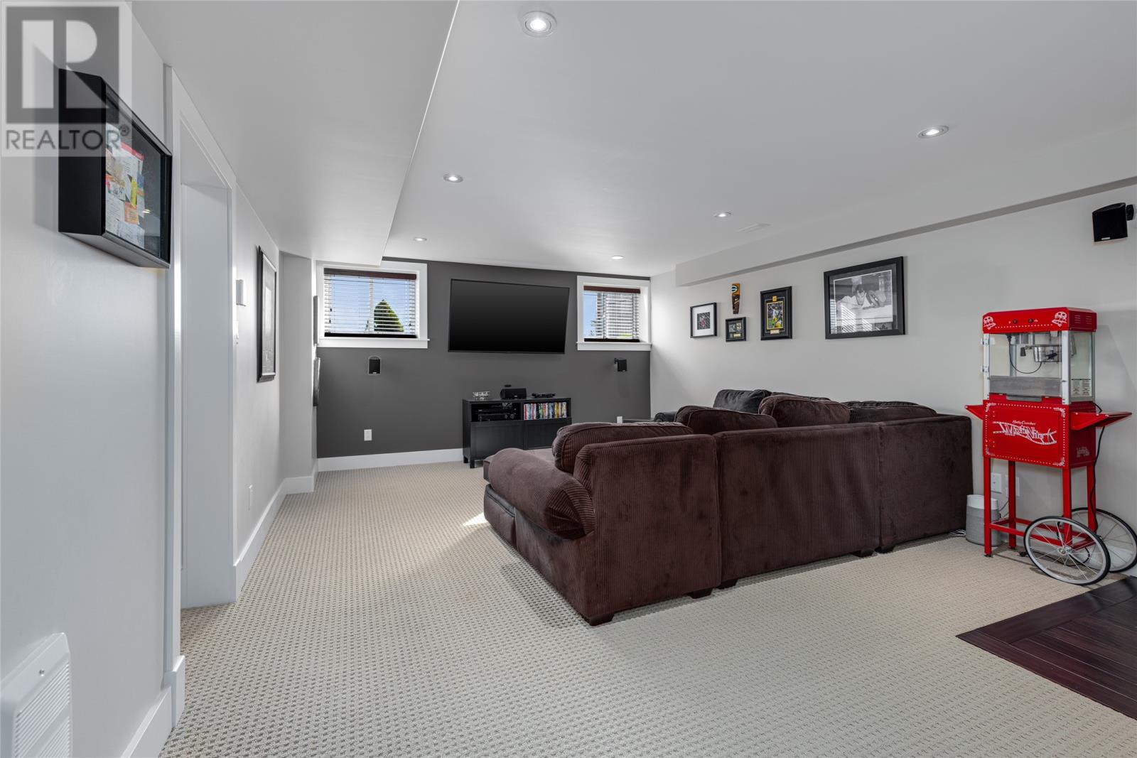 15 Flora Drive - 38