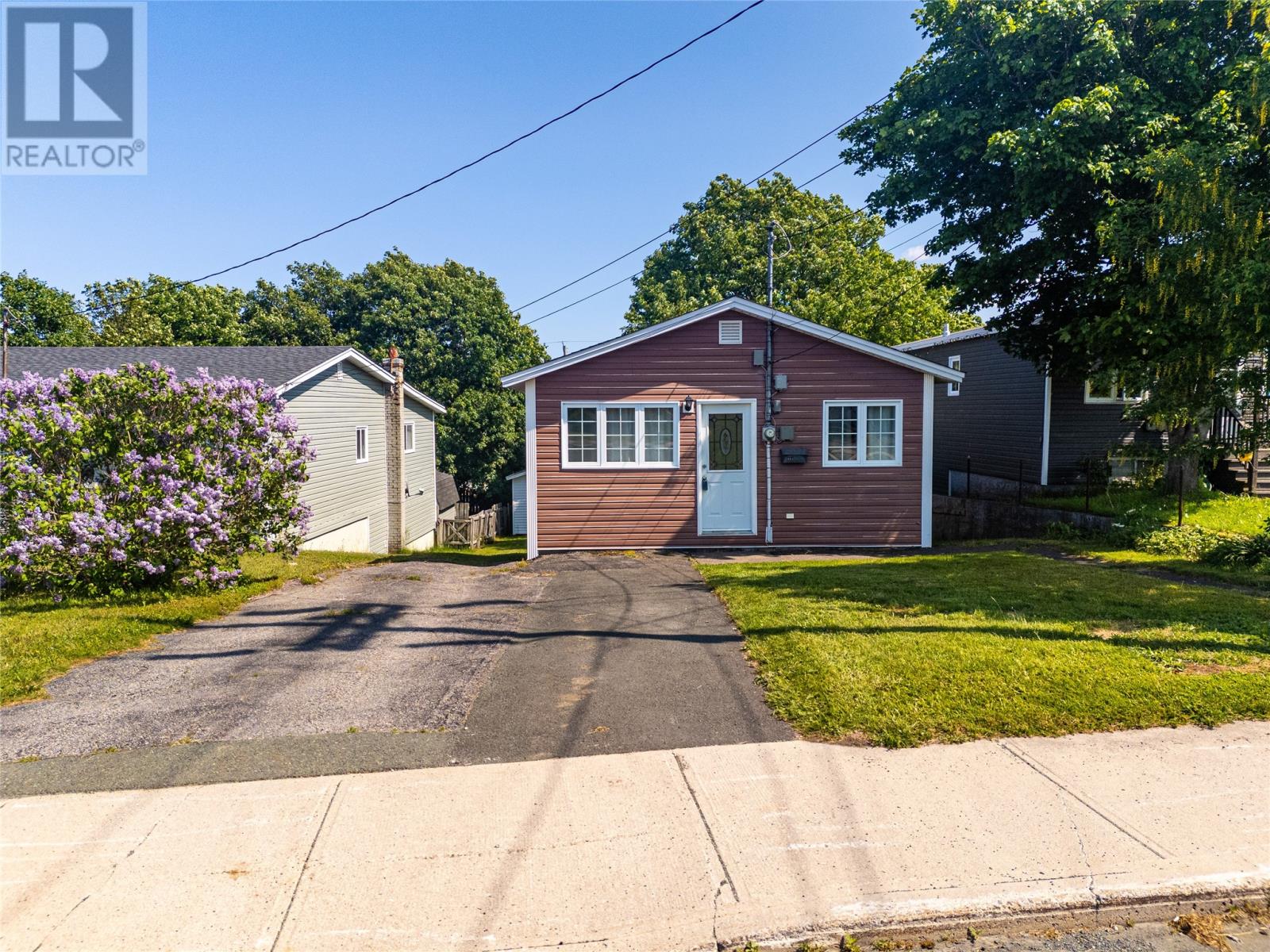 461 Empire Avenue - Image 29