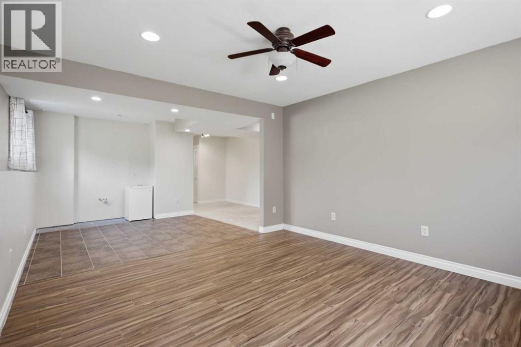 253037 Township Road 432 - 18