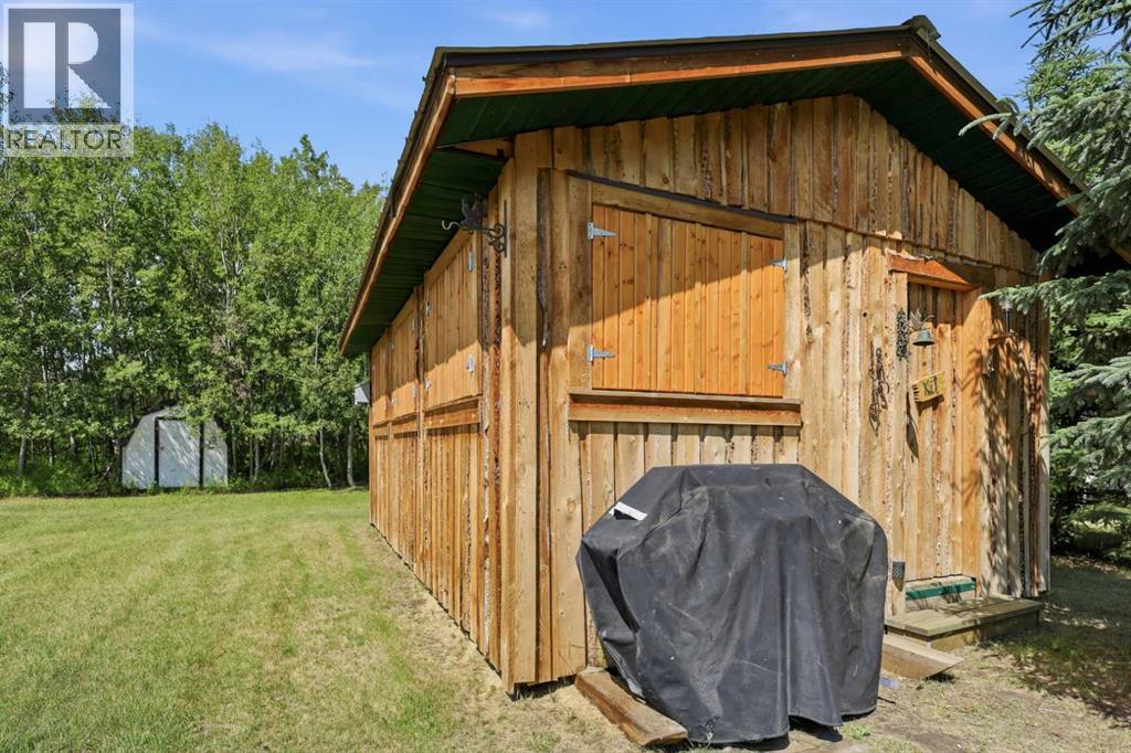 253037 Township Road 432 - 29