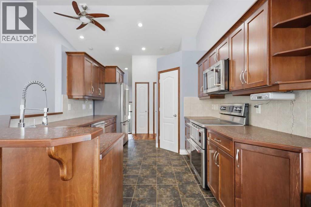 253037 Township Road 432 - 4