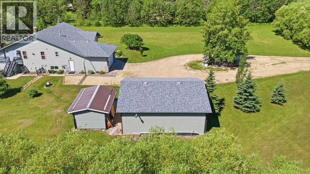 253037 Township Road 432 - 37
