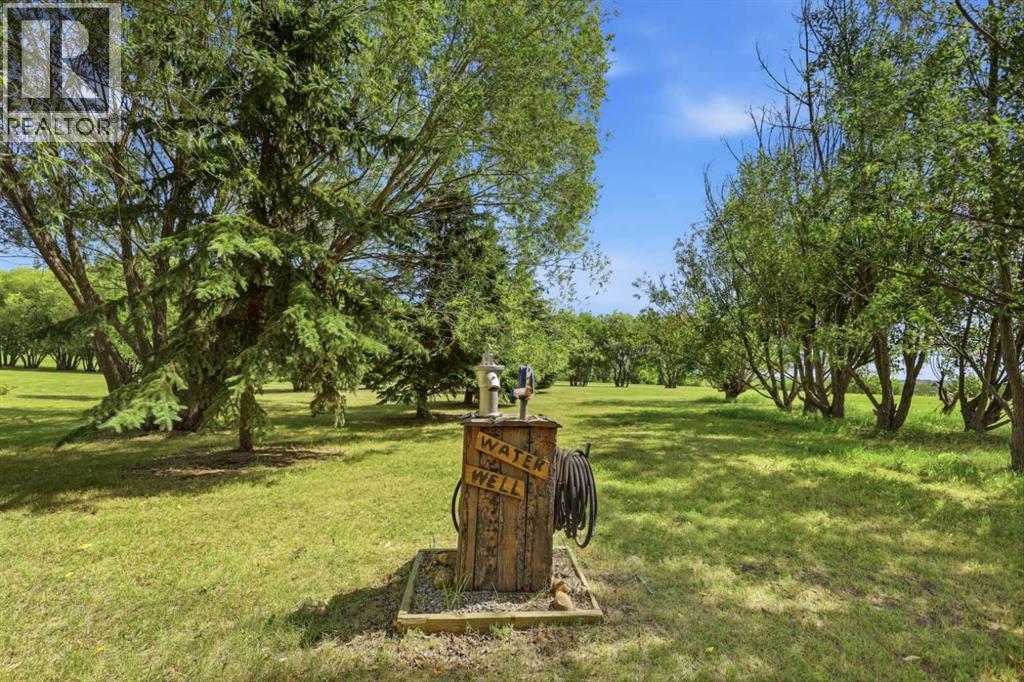 253037 Township Road 432 - 34