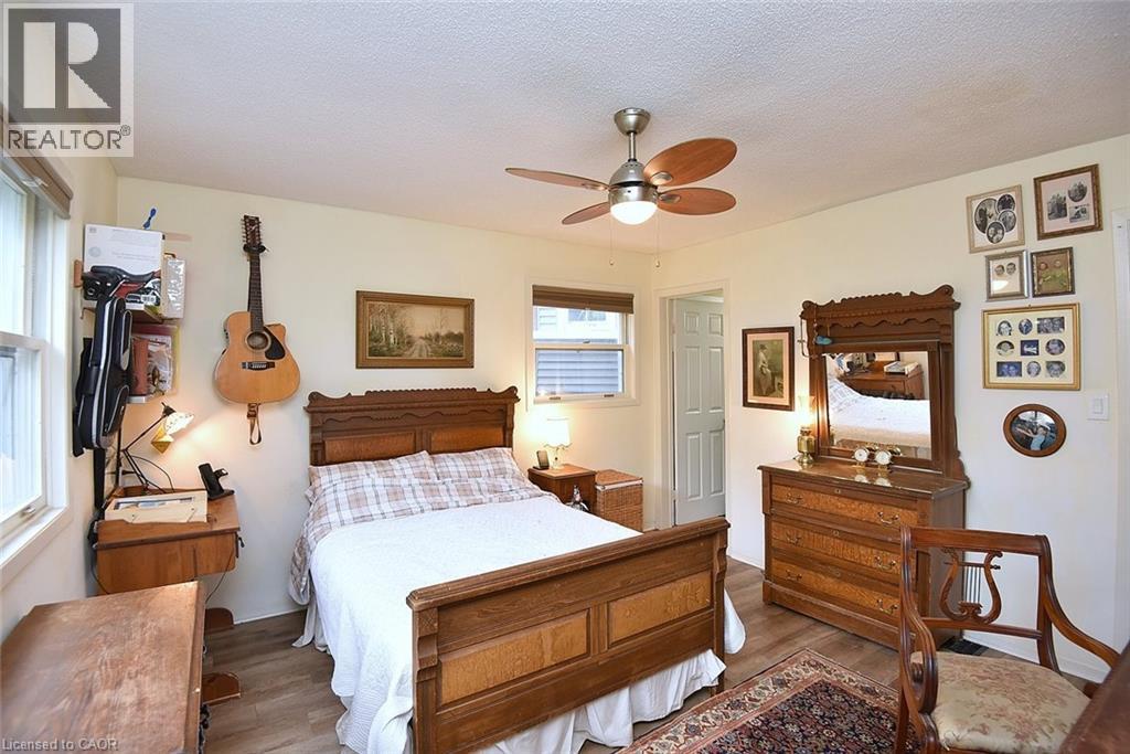 135 ALPINE Avenue - 14