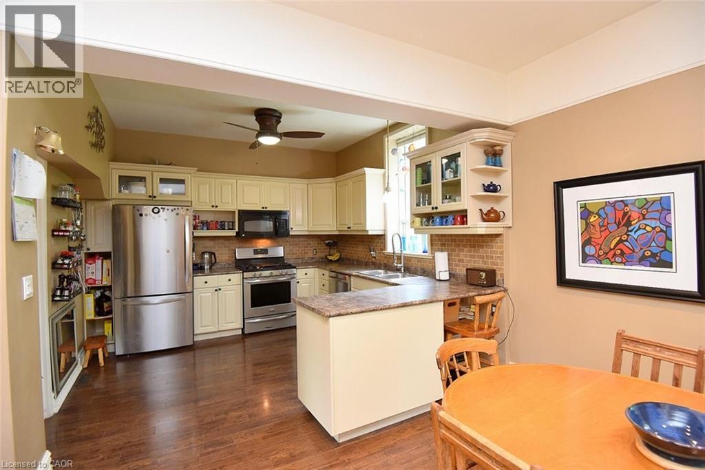 135 ALPINE Avenue - 11