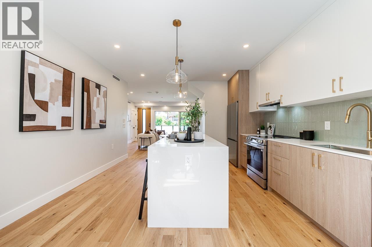 3 Bed, 2 Bath House for Sale in Vancouver – 2 676 E 22ND AVENUE, Vancouver – MLS# R3148160 - Image 17