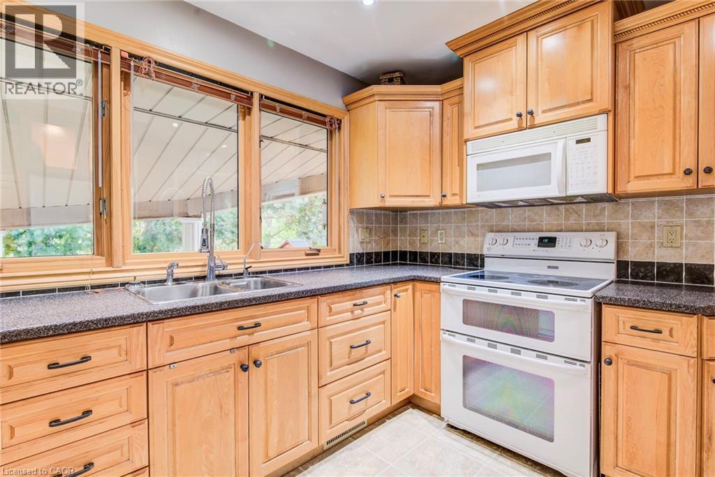 192 WARREN Road - 12
