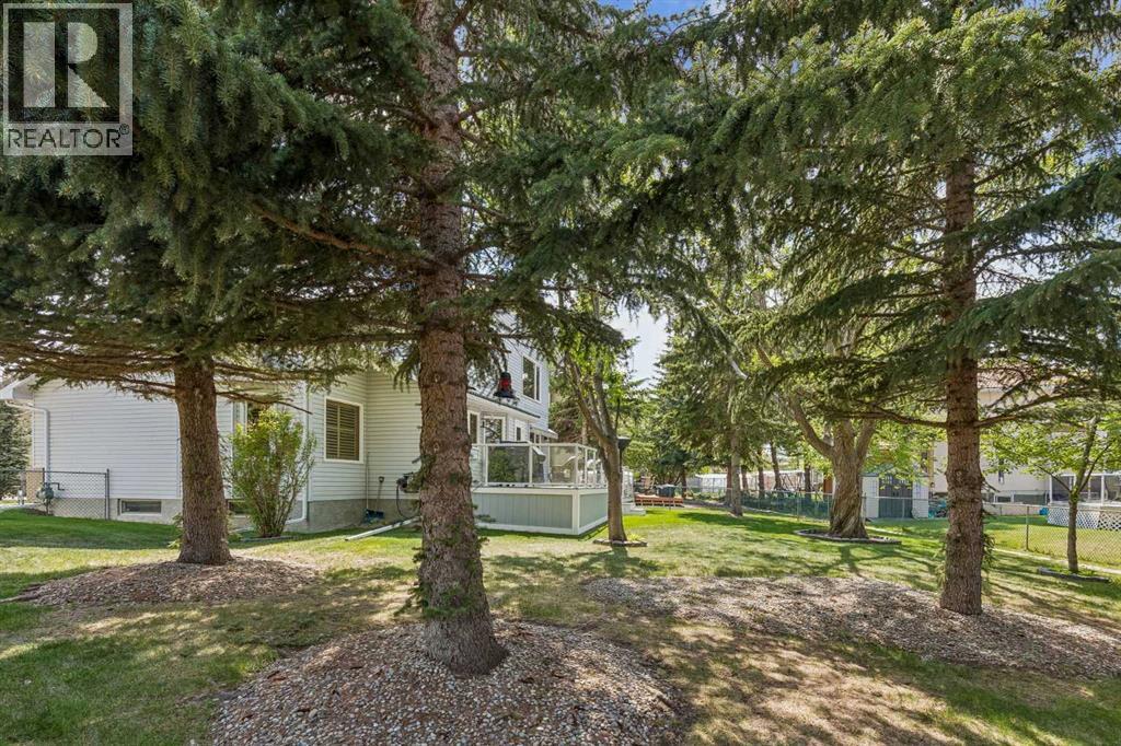 187 Hampshire Close NW - 41