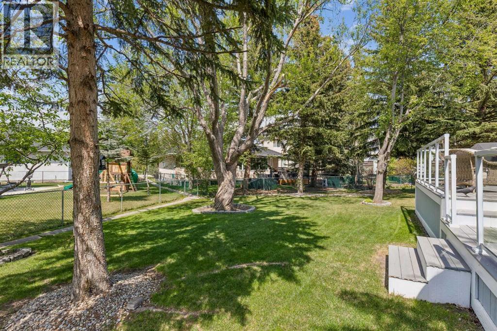 187 Hampshire Close NW - 45